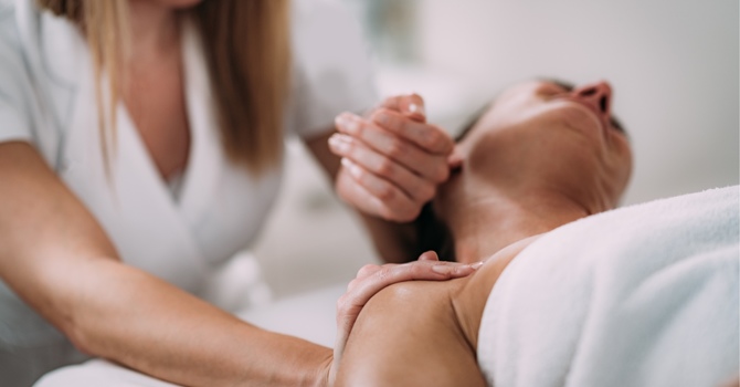Unveiling the Secrets of a Massage Session: image